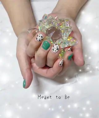 ネイル Meant to Be〜ご縁に感謝〜のネイルデザイン