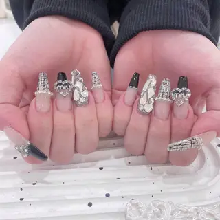 ネイル FLY Nail Salonのネイルデザイン