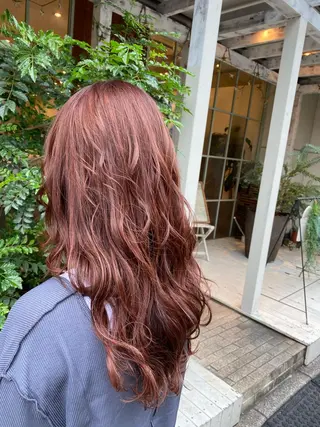 ロング 鈴木 奈波のヘアスタイル