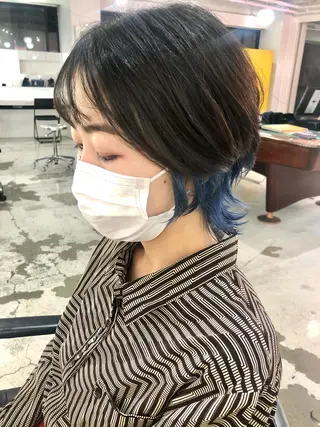 ショート カラー GRAND OMOTESANDOのヘアスタイル