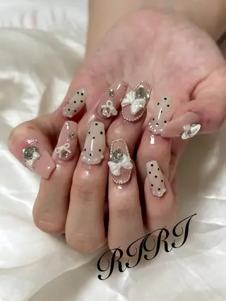 ネイル riri オーナーのネイルデザイン