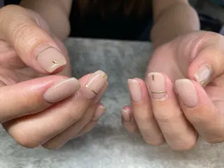 ネイル La vie mi nailニュアンスのネイルデザイン