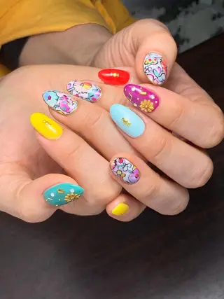 ネイル alma nailsのネイルデザイン