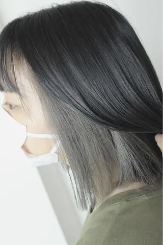 ショート カラー 土居 正季のヘアスタイル