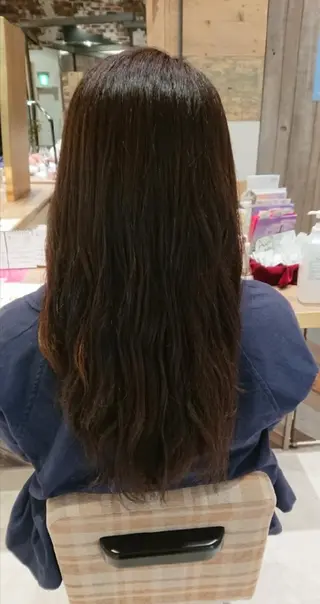 ロング 遠藤 恭子のヘアスタイル