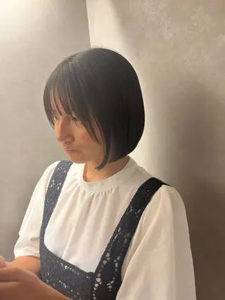 ショート ioeわかめようじ/ 縮毛矯正/髪質改善のヘアスタイル
