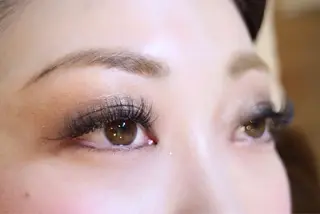 まつエク Lycka西宮所属・Lycka hiromiのマツエク・マツパデザイン