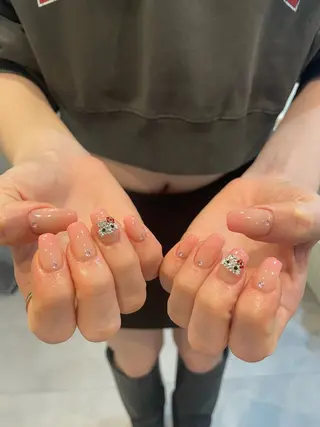 ネイル 束感まつ毛/ネイル/ LED♥KIRARAのマツエク・マツパデザイン