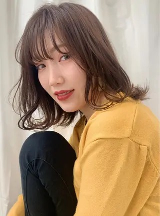 ミディアム カラー 中村 玲のヘアスタイル