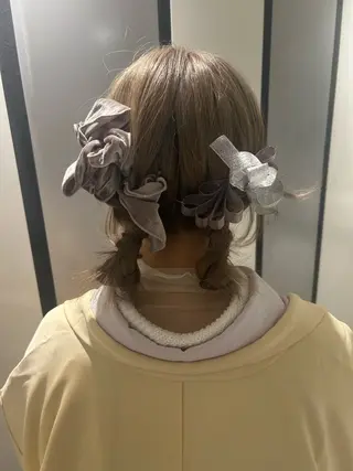ミディアム ヘアアレンジ 🦄HITOMI 🦄MEMEのマツエク・マツパデザイン