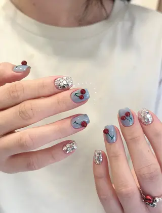 ネイル Dola Nail ユキンイのネイルデザイン