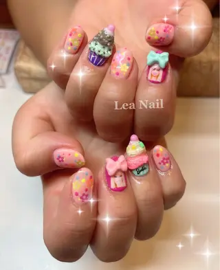 ネイル Lea Nailのネイルデザイン