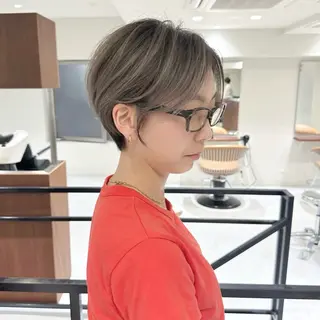 ショート カラー ショート特化✨ 津々美のヘアスタイル