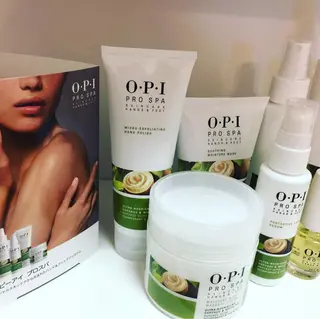 ネイル 青木 綾子のネイルデザイン