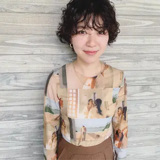 ショート カラー パーマ la fith所属・rico_by ヘアとアイブロウのヘアスタイル