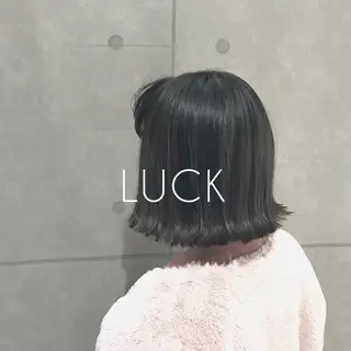 ショート circus by KENJE 町田店のヘアスタイル