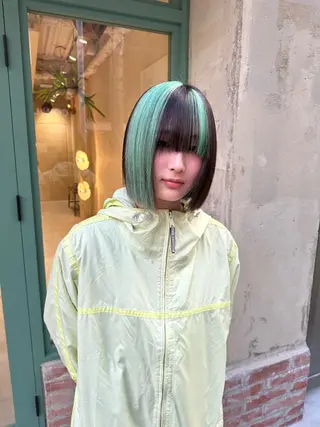 ショート カラー SALOWIN 梅田茶屋町店所属・梅田/ベージュカラー /ブリーチカラーのヘアスタイル