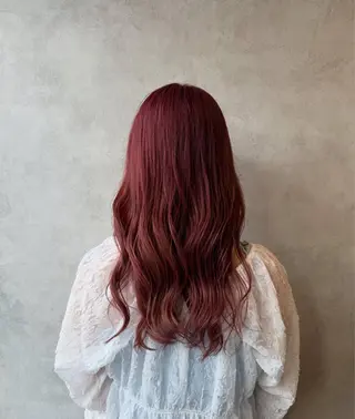 ミディアム 平林 愛莉のヘアスタイル