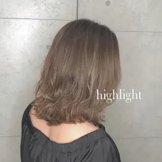 ミディアム 岸川 恭子のヘアスタイル
