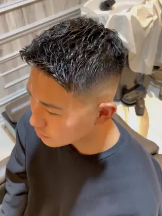 メンズ メンズ/フェード /バーバースタイルのヘアスタイル