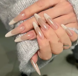 ネイル 長さ出し専門パーツ jenniferのネイルデザイン