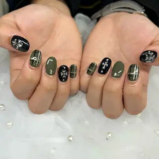 ネイル 荒巻 めいのネイルデザイン