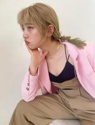 ヘアアレンジ SALOWIN 栄所属・河西 彩香/ブリーチカラーのヘアスタイル