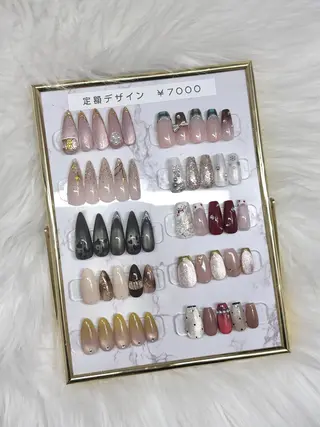 ネイル ANELA ANNAのネイルデザイン