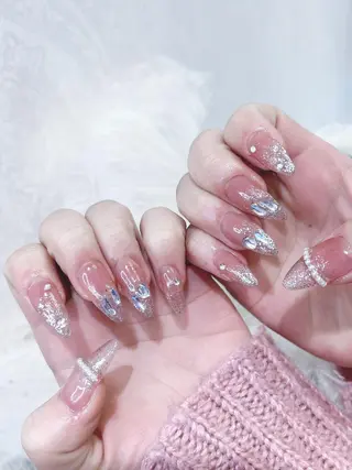 ネイル Ubuntu🎀 ネイルサロン✨のネイルデザイン