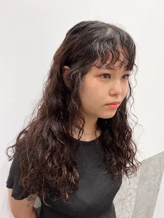 セミロング パーマ ally hairsalon所属・Emi .のヘアスタイル