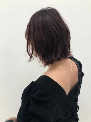 ショート カラー ヘアアレンジ putri 川邉 優花のヘアスタイル