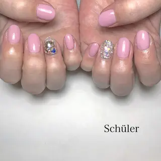ネイル Schüler所属・野内 まきのネイルデザイン