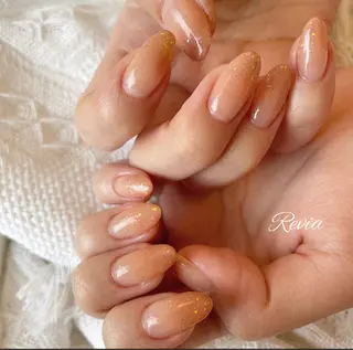 ネイル revia所属・ERI Nailistのネイルデザイン