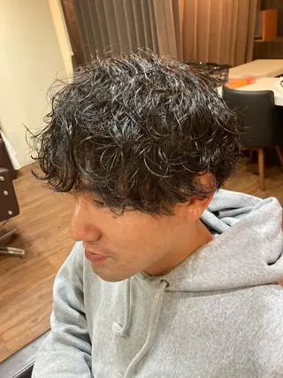 ミディアム パーマ メンズ パーマが得意な【最高 悠斗】のヘアスタイル
