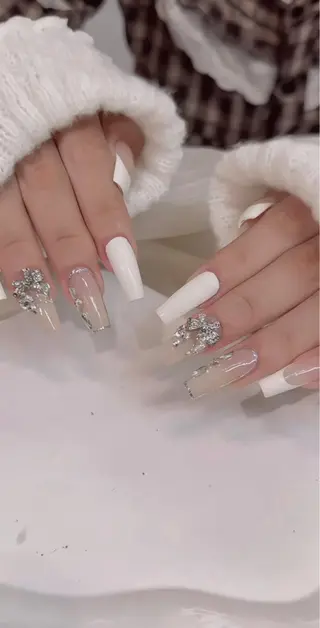 ネイル T. Leeのネイルデザイン