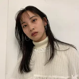 セミロング 美髪・シールエクステ ホソタニリョウコのヘアスタイル