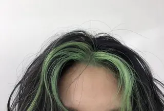 ショート 見奈美 凜のヘアスタイル