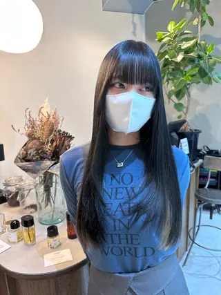 ロング カラー ［  ］Shiro所属・Shiro RENのヘアスタイル