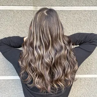 パーマ 艶髪・パーマカット 🦖しんのすけ🦖のヘアスタイル