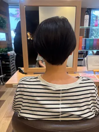 ショート Dali   新札幌店所属・若松 朋美のヘアスタイル