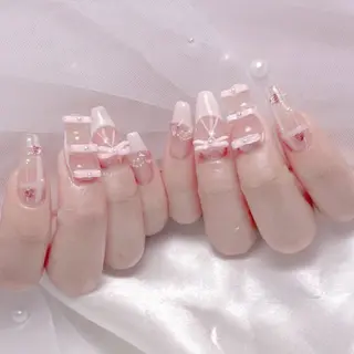 ネイル Mari 🎀六月移転のネイルデザイン