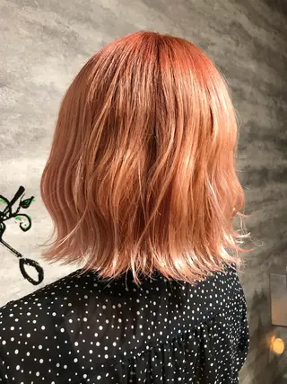 ミディアム カラー Blanco 村松 美里のヘアスタイル