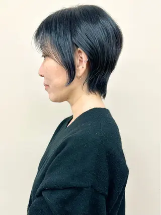 ショート とうい/くせ毛/ ショート/丸みボブのヘアスタイル