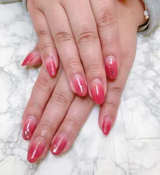 ネイル Nailsalon Eve（イヴ）のネイルデザイン