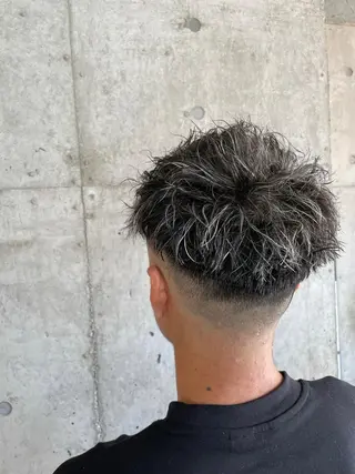 ショート カラー メンズ 🔥メンズ特化パーマ 🦖増田弘明🦖のヘアスタイル