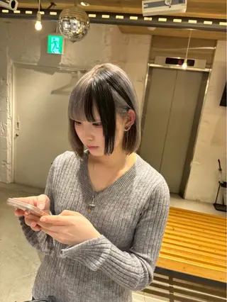 ショート Ravens 髪質改善のヘアスタイル