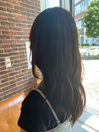 ロング Hair salon 6所属・ジュニアスタイリスト 照井奈保子のヘアスタイル
