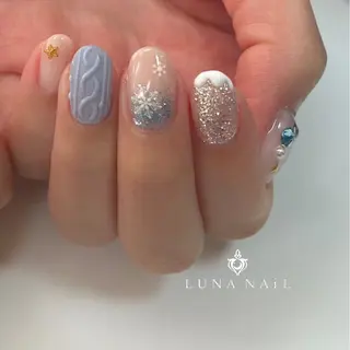 ネイル アトリエ　ミモザ所属・いまむら あかりのネイルデザイン