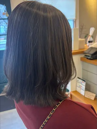 ミディアム makoto⌇レイヤ ー⌇艶カラー🍒‎のヘアスタイル