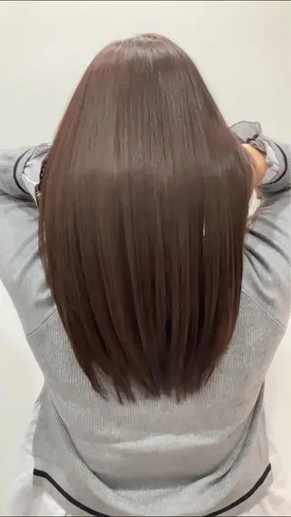 ロング KAMIGAMI所属・KAMIGAMI HASHIMOTOのヘアスタイル